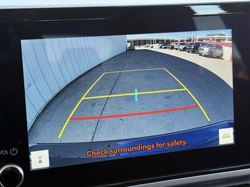 Used 2025 Toyota Camry LE image 18