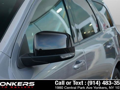 Used 2020 Dodge Durango R/T w/ Blacktop Package image 22