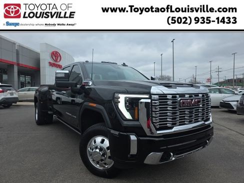 Used 2024 GMC Sierra 3500 Denali w/ Denali Reserve Package image 1