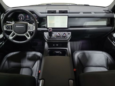 Used 2024 Land Rover Defender 110 SE AWD/4WD image 26