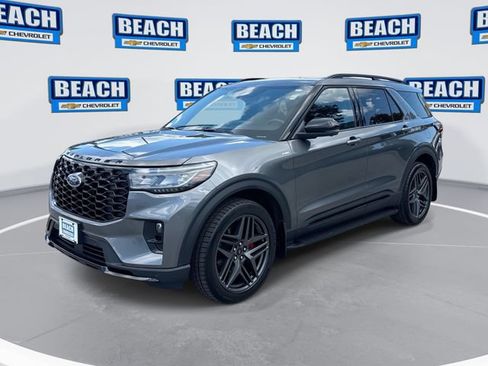 Used 2025 Ford Explorer ST-Line w/ Premium Package AWD/4WD image 1