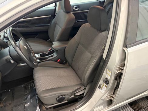 Used 2012 Mitsubishi Galant FE image 17