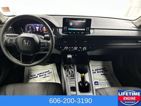 Used 2025 Honda Accord SE image 14