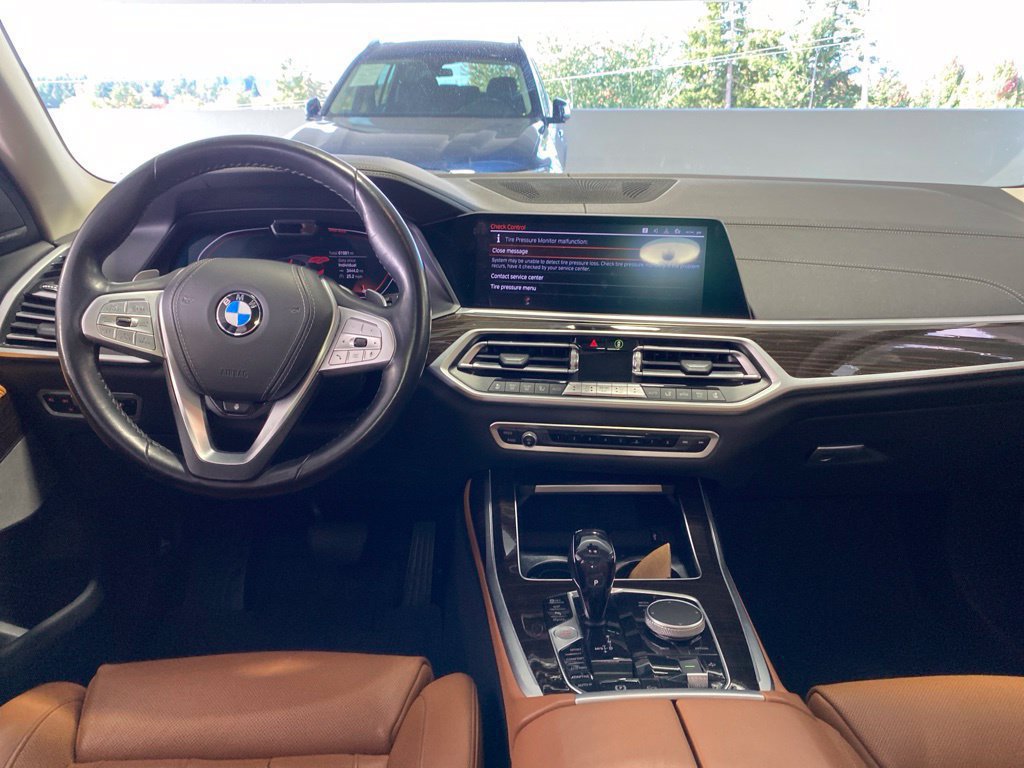 Used 2019 BMW X7 xDrive40i w/ Premium Package AWD/4WD image 12