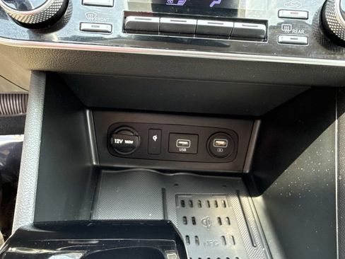 Used 2023 Hyundai Sonata SEL w/ Convenience Package FWD image 34