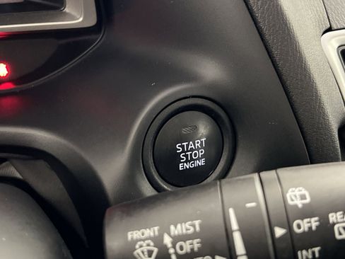 Used 2016 MAZDA MAZDA3 i Grand Touring image 34