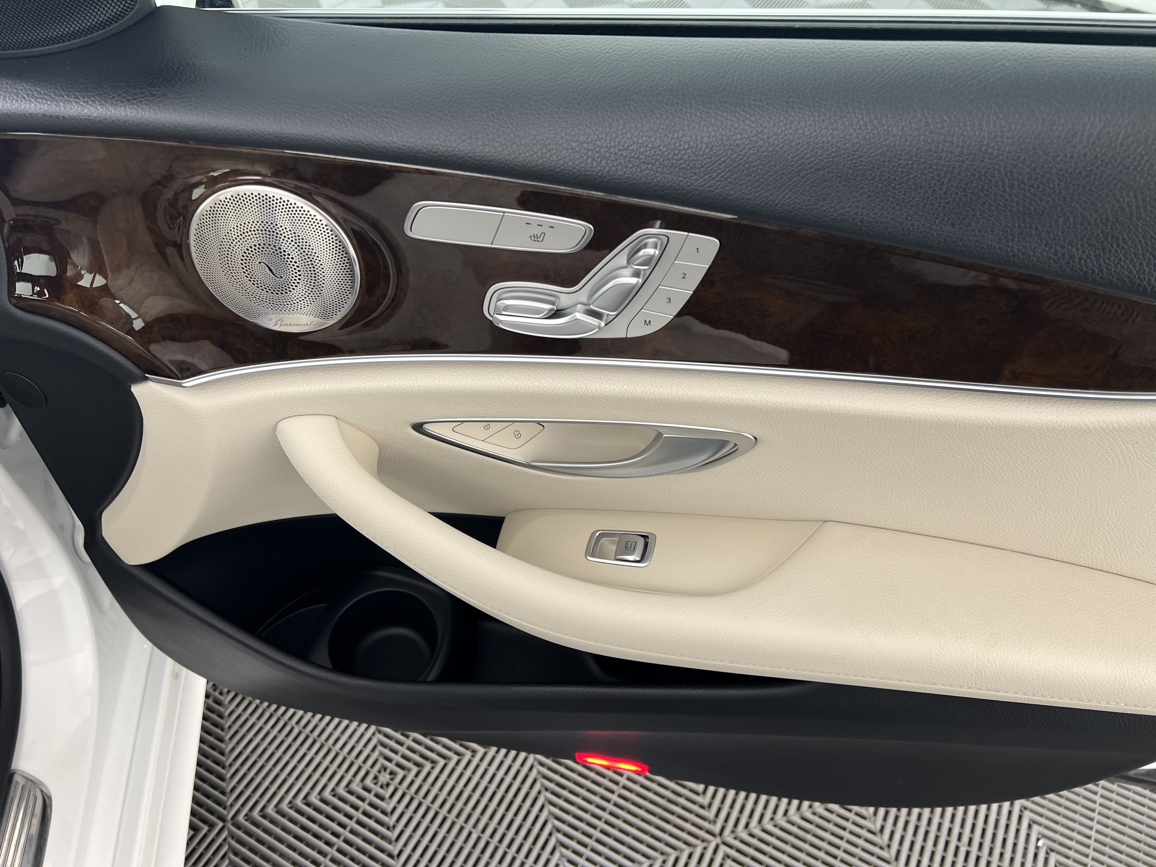 Certified 2022 Mercedes-Benz E 450 4MATIC Sedan image 25