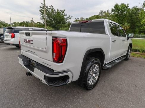 Used 2023 GMC Sierra 1500 Denali w/ Technology Package AWD/4WD image 4