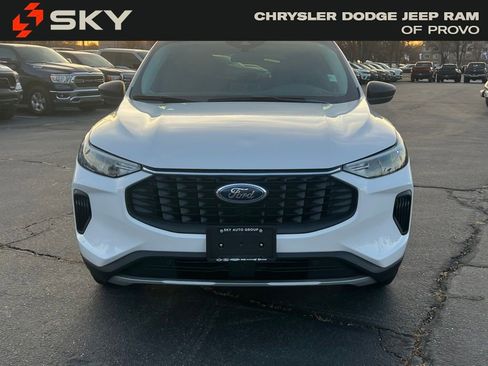 Used 2025 Ford Escape Active image 6