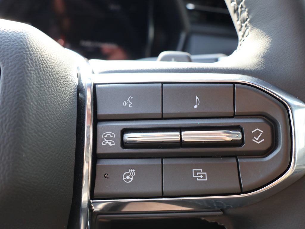 New 2027 GMC Terrain Elevation w/ Elevation Premium Package AWD/4WD image 18