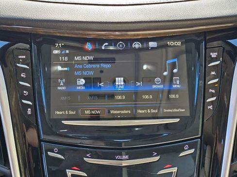 Used 2020 Cadillac Escalade Premium Luxury AWD/4WD image 21