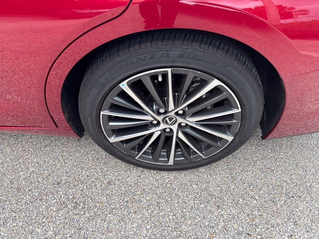 Certified 2023 Lexus ES 350 w/ Premium Package FWD image 18