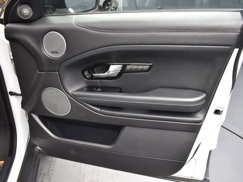 Used 2016 Land Rover Range Rover Evoque HSE Dynamic image 15