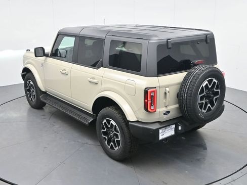 New 2025 Ford Bronco Outer Banks image 33