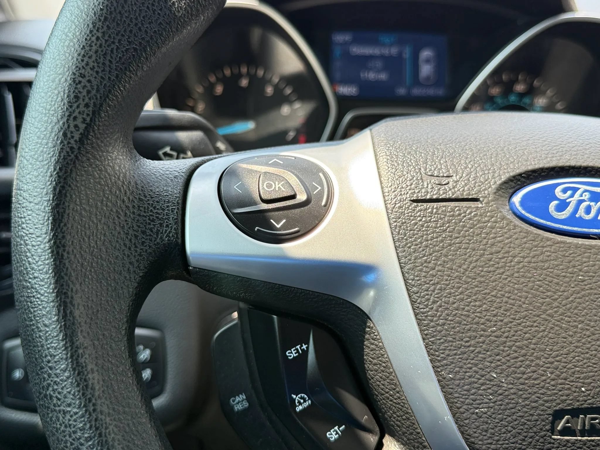 Used 2014 Ford Escape SE FWD image 27
