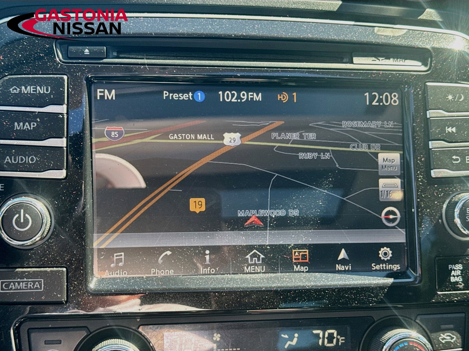 Used 2018 Nissan Maxima 3.5 SL FWD image 17