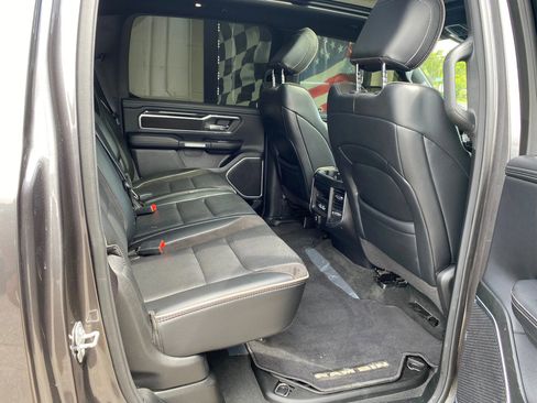 Used 2022 RAM 1500 Laramie w/ Sport Appearance Package image 11