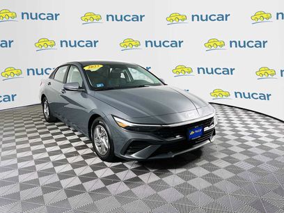 Certified 2025 Hyundai Elantra SE w/ Cargo Package