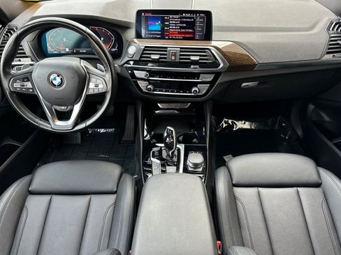 Used 2021 BMW X4 xDrive30i image 3