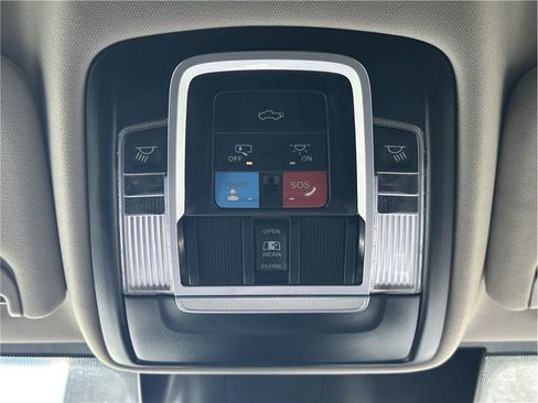 Used 2024 RAM 2500 Laramie w/ Safety Group AWD/4WD image 29