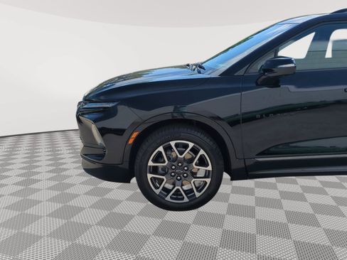 Used 2023 Chevrolet Blazer RS w/ Driver Confidence II Package AWD/4WD image 10