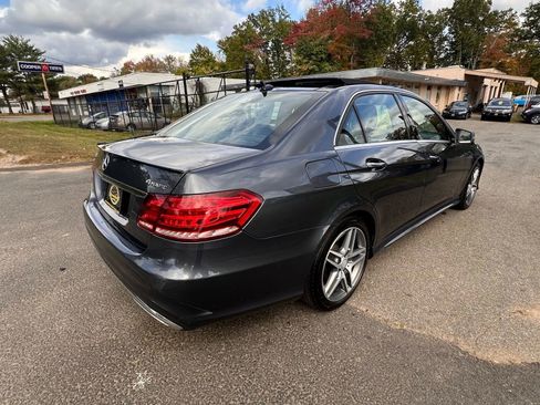 Used 2014 Mercedes-Benz E 350 4MATIC Sedan image 5