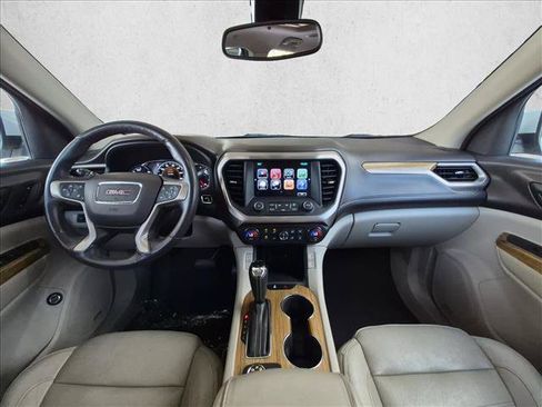 Used 2017 GMC Acadia Denali w/ Technology Package AWD/4WD image 19