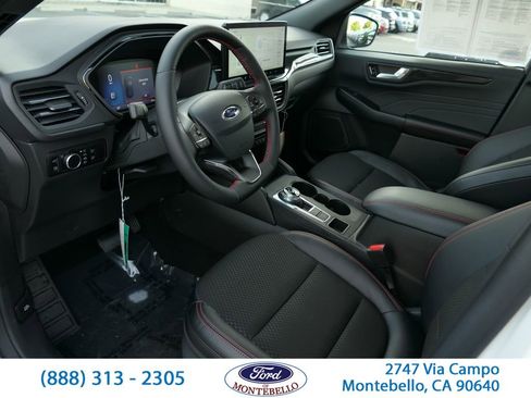 Used 2025 Ford Escape ST-Line w/ Equipment Group 301A image 12