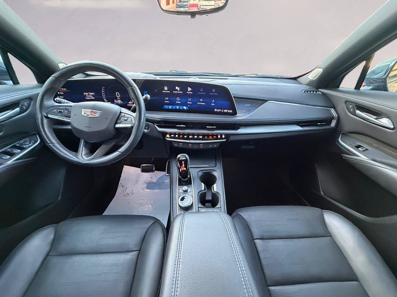 Certified 2025 Cadillac XT4 Sport FWD image 10