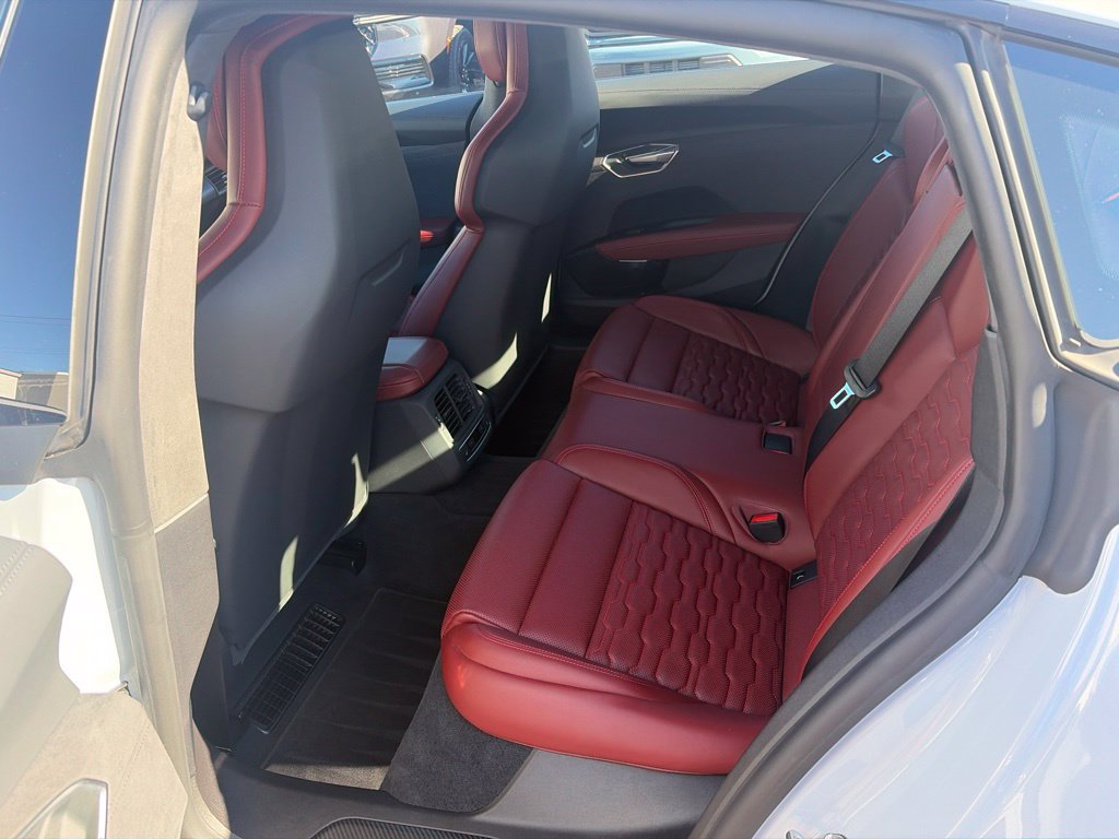 Used 2024 Audi RS e-tron GT w/ Carbon Performance Package AWD/4WD image 14