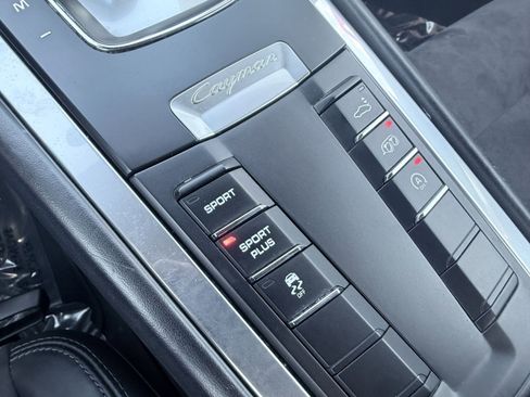 Used 2015 Porsche Cayman GTS image 46