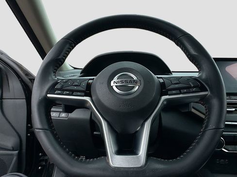 Used 2021 Nissan Altima 2.5 SR image 10