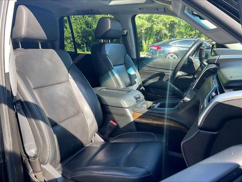 Used 2019 Chevrolet Tahoe LT AWD/4WD image 8