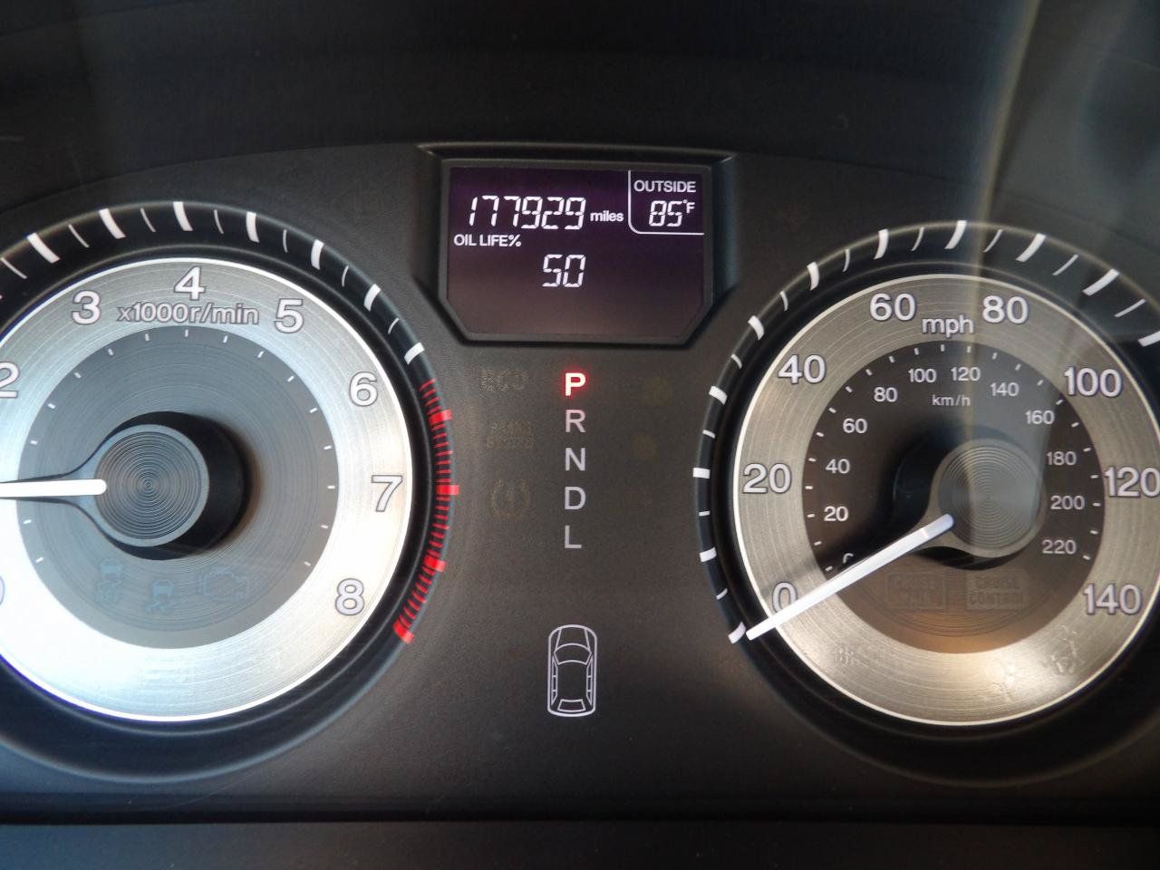 Used 2016 Honda Odyssey SE image 16