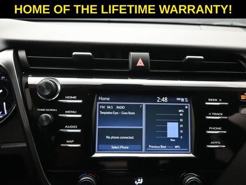 Used 2019 Toyota Camry SE image 29