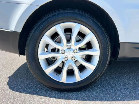 Used 2016 Land Rover Range Rover Sport HSE image 19
