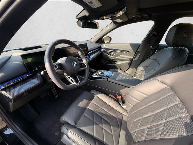 Used 2026 BMW 550e xDrive AWD/4WD image 15