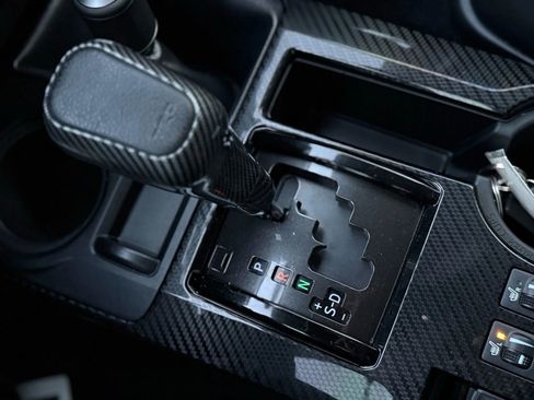 Used 2021 Toyota 4Runner Venture w/ Moonroof Package image 36