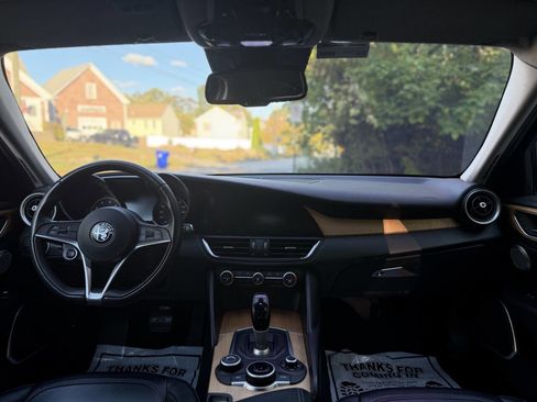 Used 2017 Alfa Romeo Giulia Ti w/ TI Lusso Light Wood Package image 19