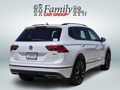 Used 2020 Volkswagen Tiguan SE R-Line AWD/4WD image 4