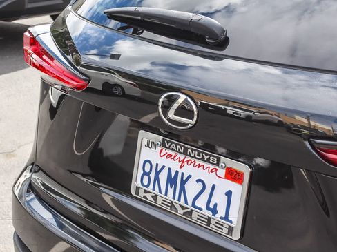 Used 2019 Lexus NX 300 FWD image 9