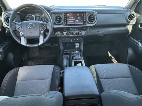 Used 2023 Toyota Tacoma TRD Sport image 10