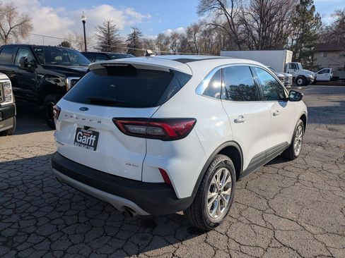 Used 2023 Ford Escape Active w/ Tech Pack #1 image 3