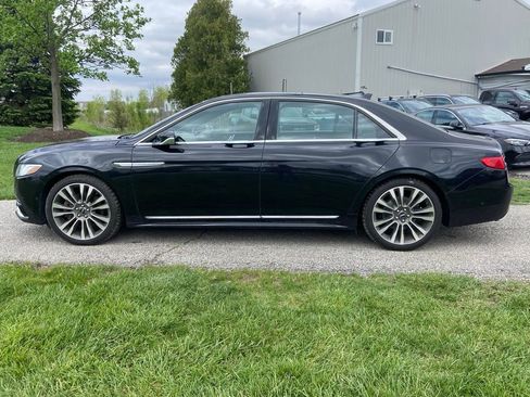Used 2019 Lincoln Continental Reserve FWD image 2