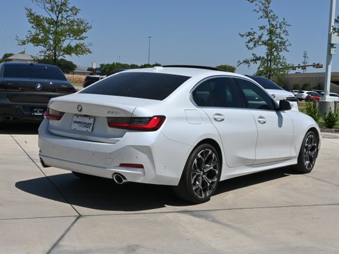 Used 2025 BMW 330i Sedan RWD image 8