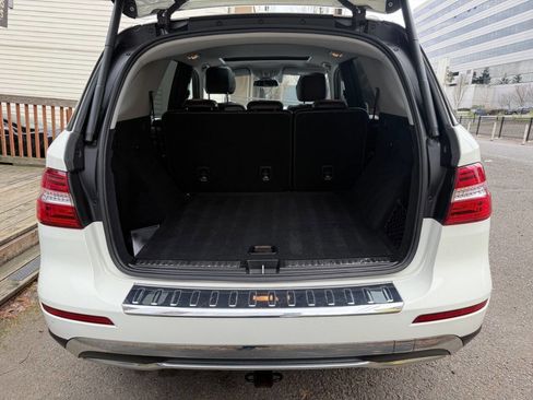 Used 2013 Mercedes-Benz ML 350 ML 350 4MATIC AWD 4dr SUV image 19