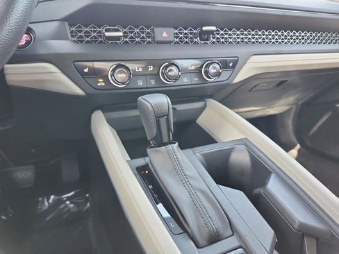 Used 2023 Honda Accord EX image 29