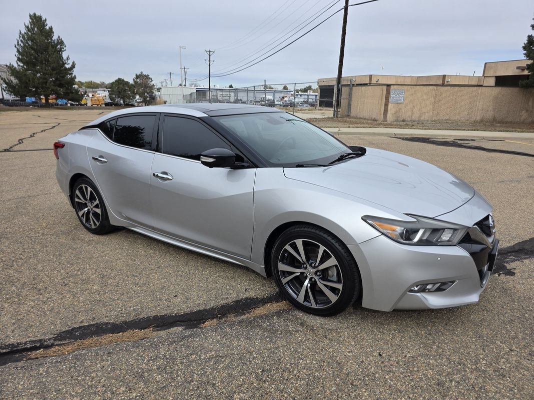 Used 2017 Nissan Maxima Platinum FWD image 10