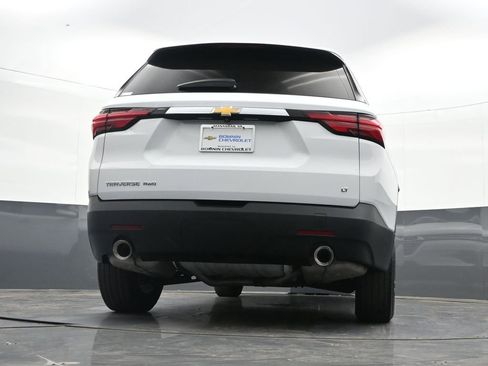 Used 2023 Chevrolet Traverse LT AWD/4WD image 34
