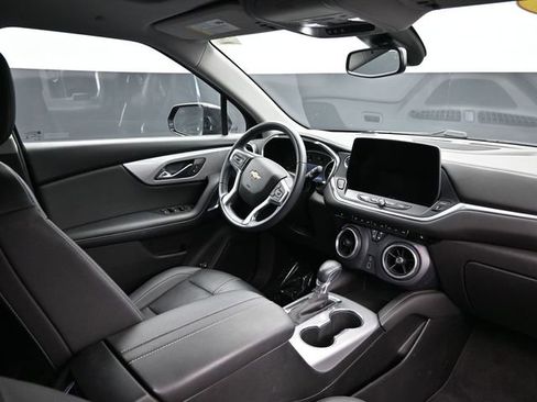 Used 2023 Chevrolet Blazer LT image 33